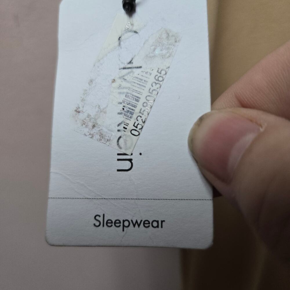 Calvin Klein Sleepwear Slip Chemise XS NWT Built In Bra Nude - Picture 5 of 5